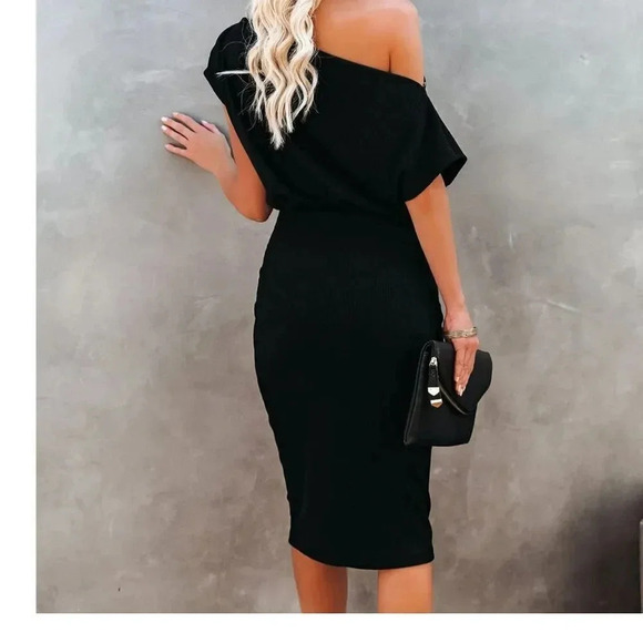 SHORT SLEEVE OFF THE SHOULDER RUCHED SKIRT BODYCON DRESS SIZE M BLACK - Picture 11 of 12